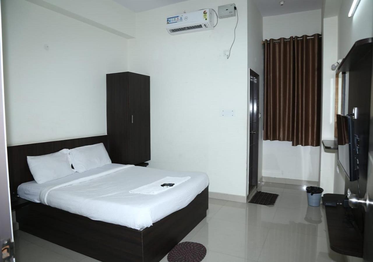 Hotel Pride Image Bangalore Exterior foto